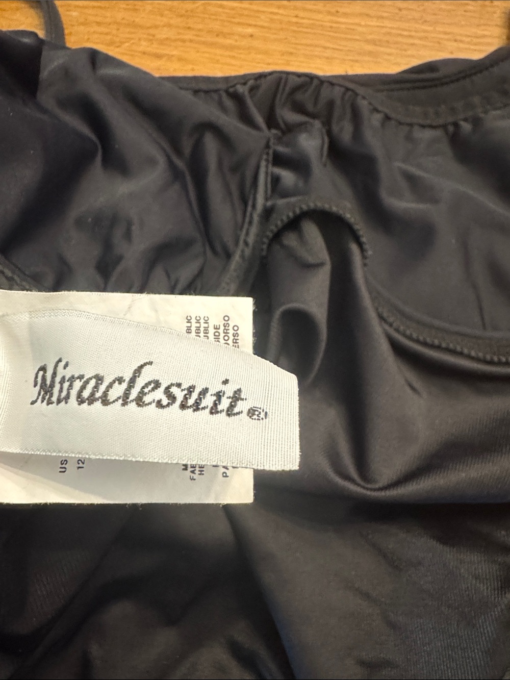 Miraclesuit Lisa-Jane One Piece Swim Black Silver Gemstone Studded Trim 12 EUC - Picture 9 of 11